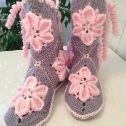 Домашние сапожки из мотивов