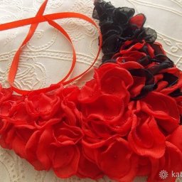 Цветочное колье из шифона