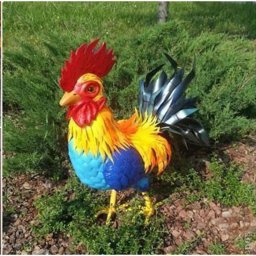 Красивый петух из пластиковых бутылок