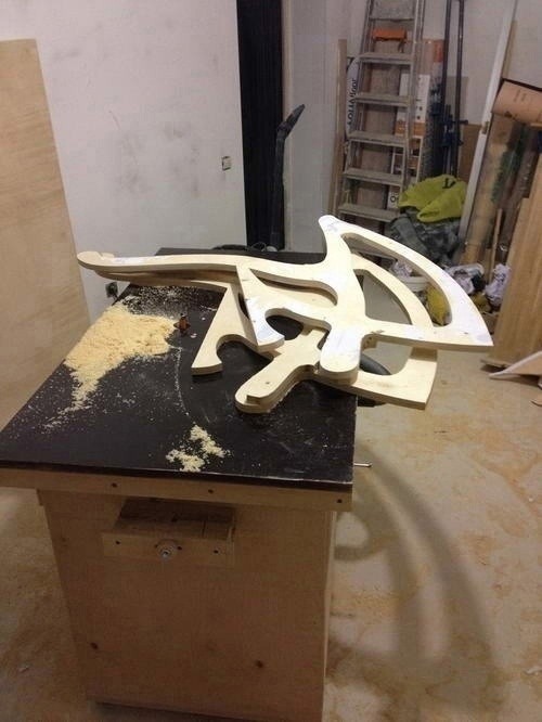 Кресло-качалка из фанеры Кресло-качалка из фанеры