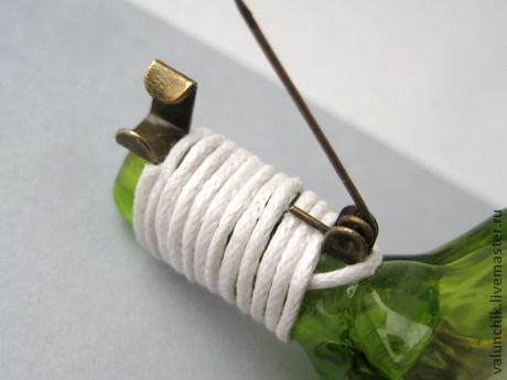 Брошь "Ландыши"