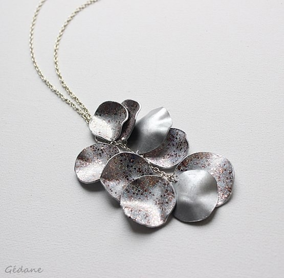 ​Ожерелье из подарочных карт