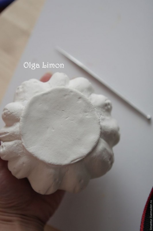 Создаем горшочек из глины «Тыква»