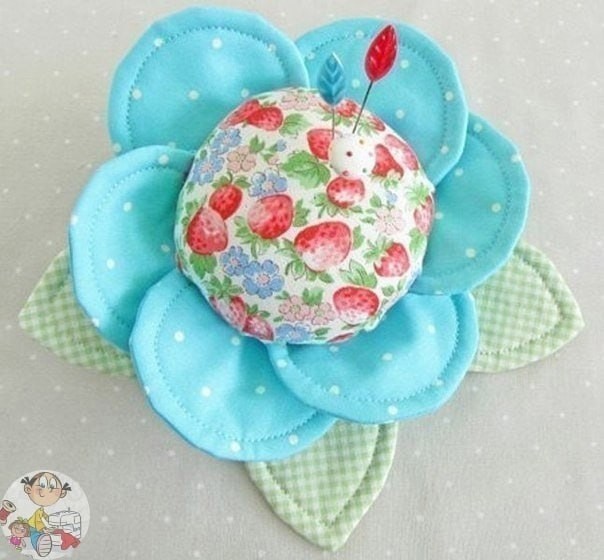 Шьём игольницу-цветок