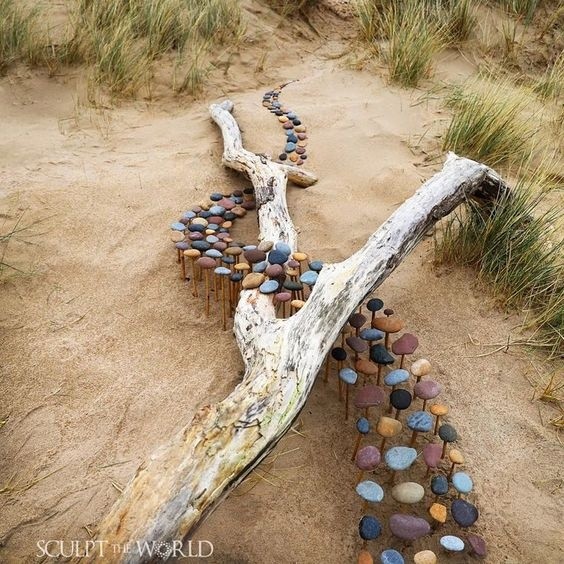 Невероятные скульптуры из камней