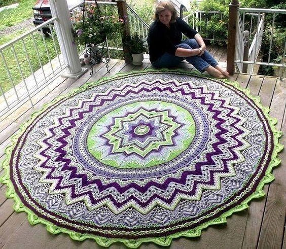 Вязаные крючком коврики: творческий подход к теплоте ног Вязаные крючком коврики: творческий подход к теплоте ног