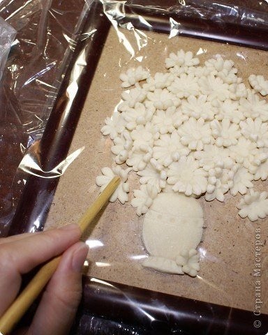 ​Картина из соленого теста с ромашками