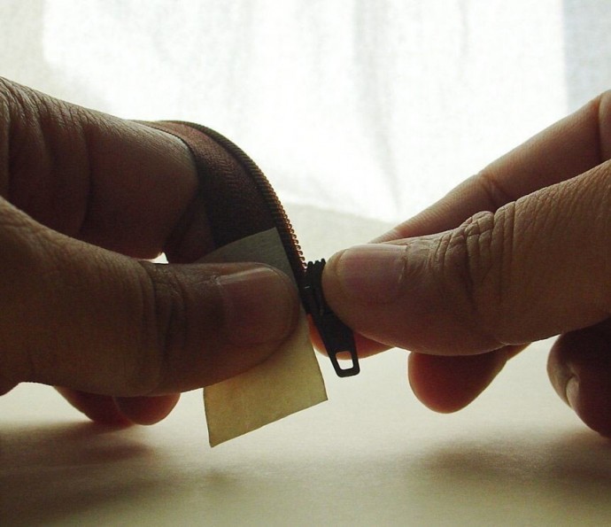 Возвращение бегунка на молнию Возвращение бегунка на молнию