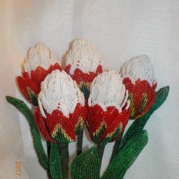 ​Махровый тюльпан из бисера