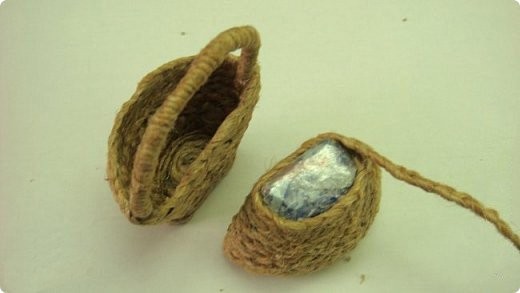 Плетем корзиночку-магнитик Плетем корзиночку-магнитик