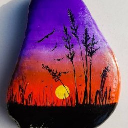 ​Прекрасная роспись по камню