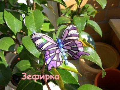 Бабочка из пластиковой бутылки