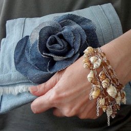 ​Браслет из ракушек