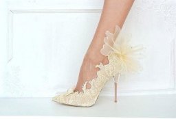 Декорируем туфли своими руками