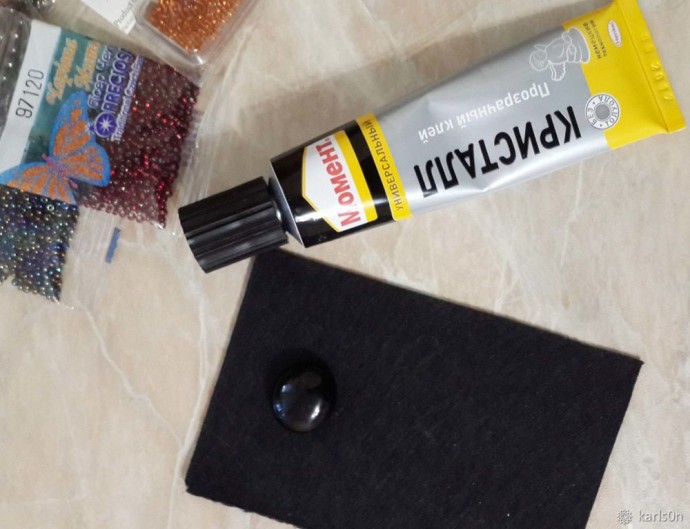 Изготавливаем брошь "Узорчатый жучок"