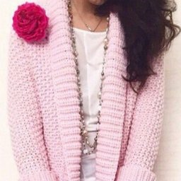 Кардиган крупной вязкой спицами