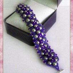 ​Красивый браслет