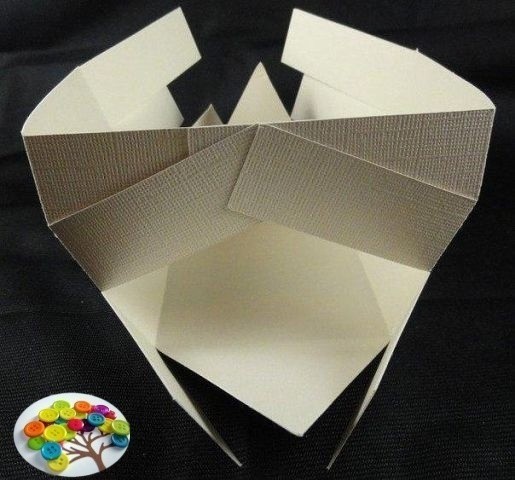 Нарядная корзинка Нарядная корзинка