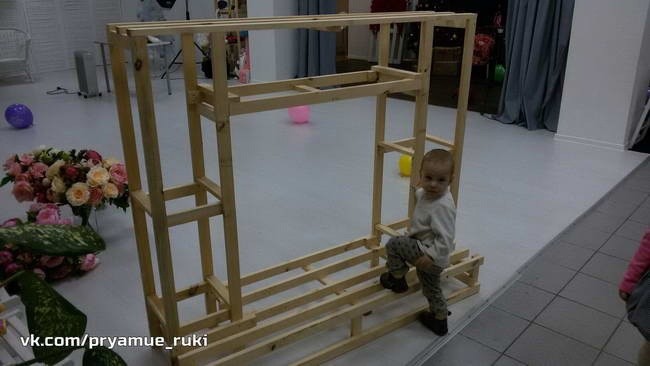 Белый фальш-камин