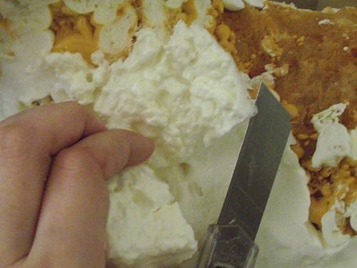 Ослик для украшения дачного газона