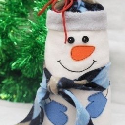 Новогодний снеговик-мешочек для сладостей