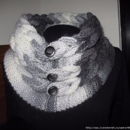 Красивый и оригинальный шарф в виде воротника