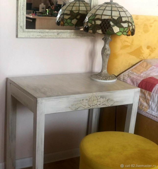 Туалетный столик собственными руками