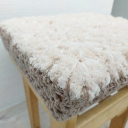 Мягкая сидушка для стула или табурета