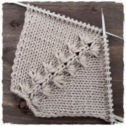 Вяжем линию реглана сверху и красиво