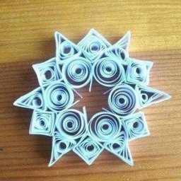 Снежинки в технике квиллинг