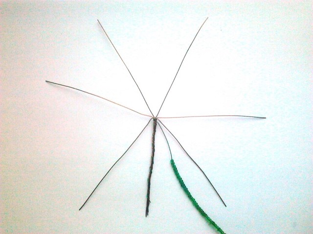 Герань из бисера Герань из бисера