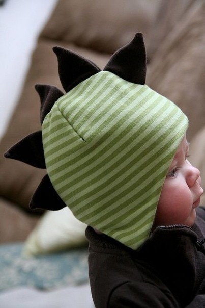 Шьём оригинальные детские шапочки из тонкого трикотажа