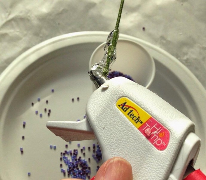 Лаванда из бисера Лаванда из бисера