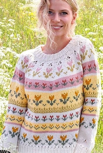 Джемпер спицами "Тюльпанчики"
