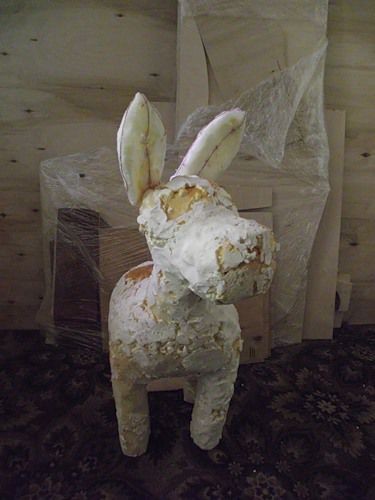 Ослик для украшения дачного газона