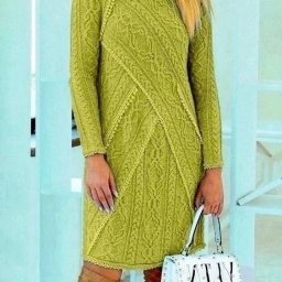 Роскошное платье спицами