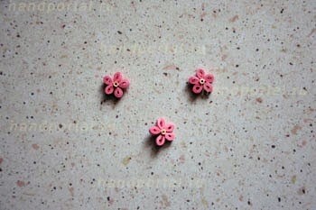 Балерина в технике квиллинга