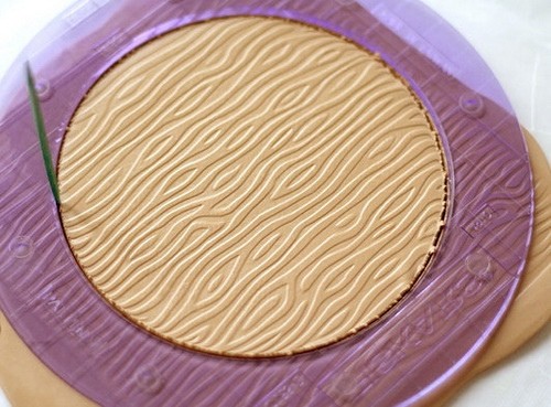 Декоративные тарелки из пластики