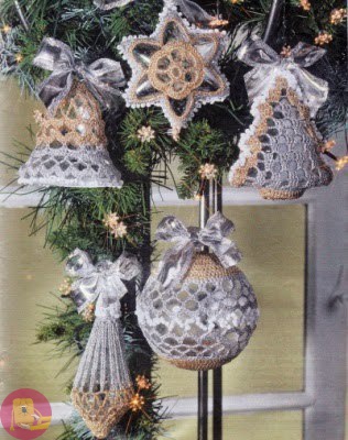 Вязаные новогодние украшения на елку Вязаные новогодние украшения на елку
