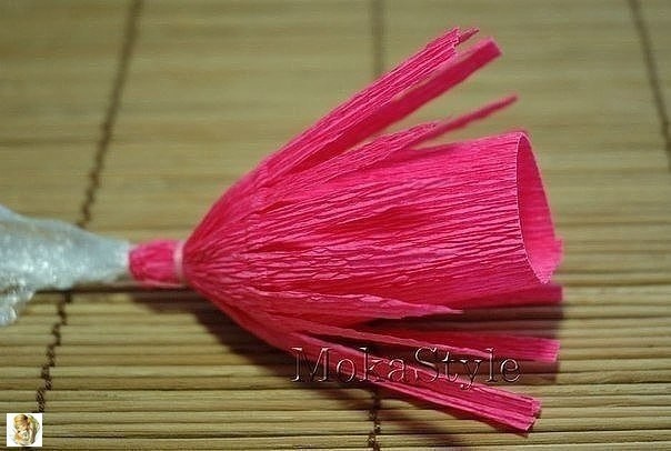 Герберы из конфет Герберы из конфет