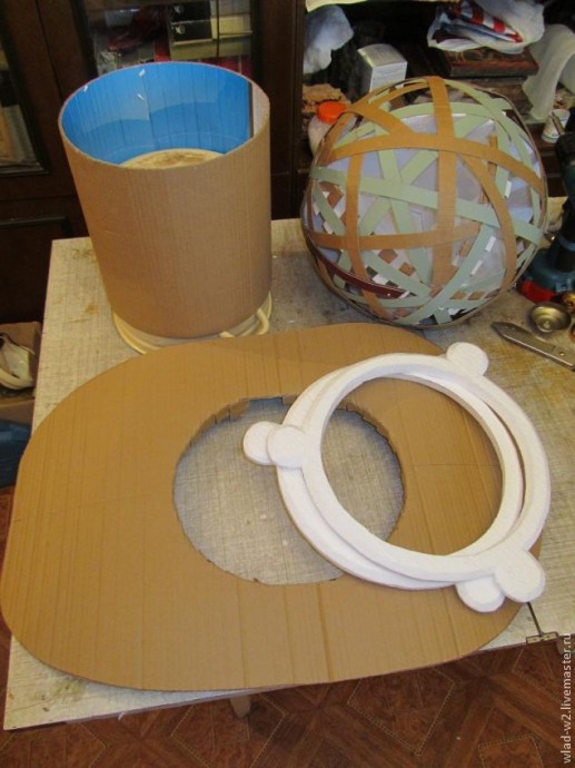 Шлем водолаза из папье-маше