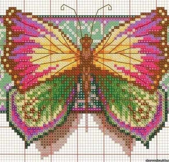 Вышивки с прекрасными бабочками