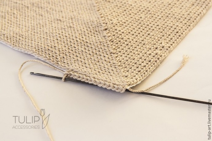 Вяжем по канве уютный коврик