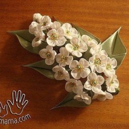 Черёмуха из лент