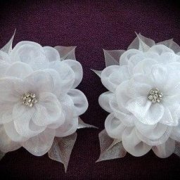 Пышный цветок из фатина: мастер-класс