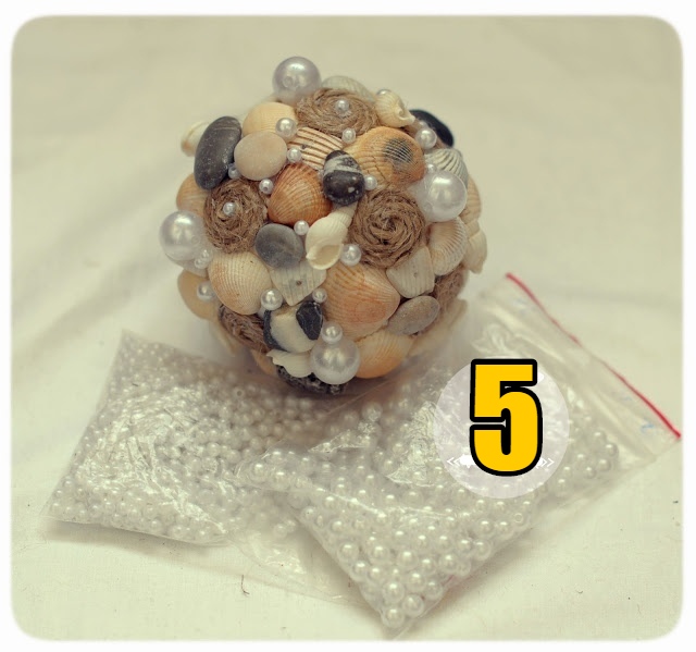 Топиарий из ракушек