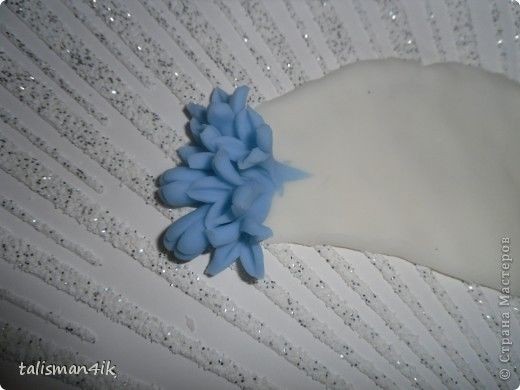 Учимся лепить сирень