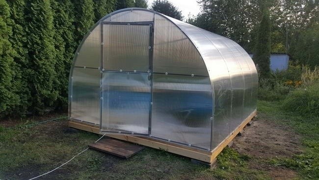 Укрытие для джакузи или надувного бассейна