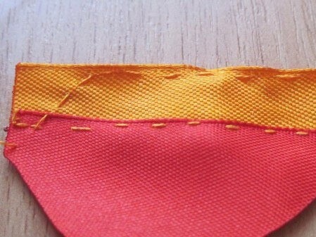 Двухцветная роза Двухцветная роза