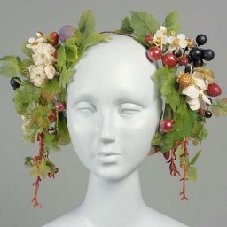 Украшения из цветов из XIX века